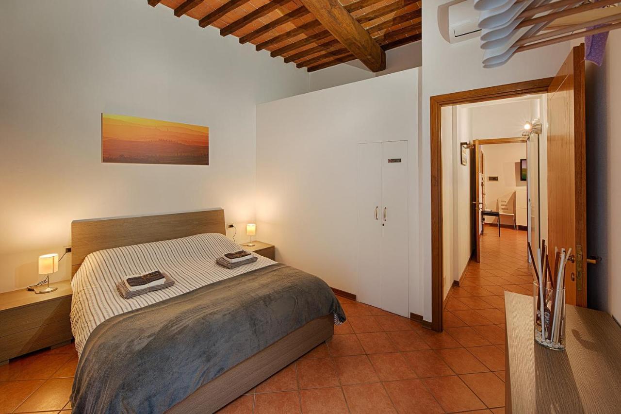 Casazappa - In Centro A Piedi, Parcheggio E Giardino Privato Apartment Siena Exterior photo
